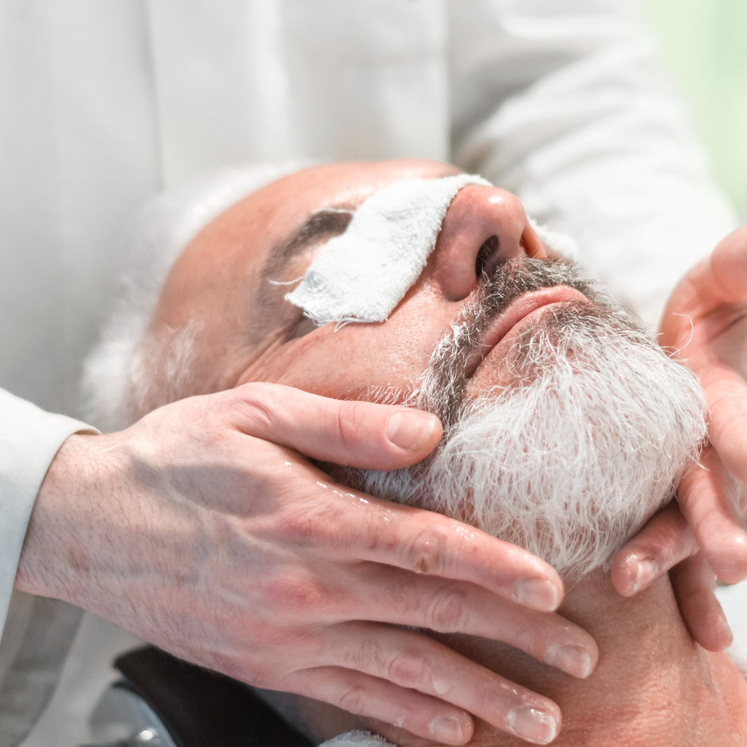 Come mettere l’olio da barba