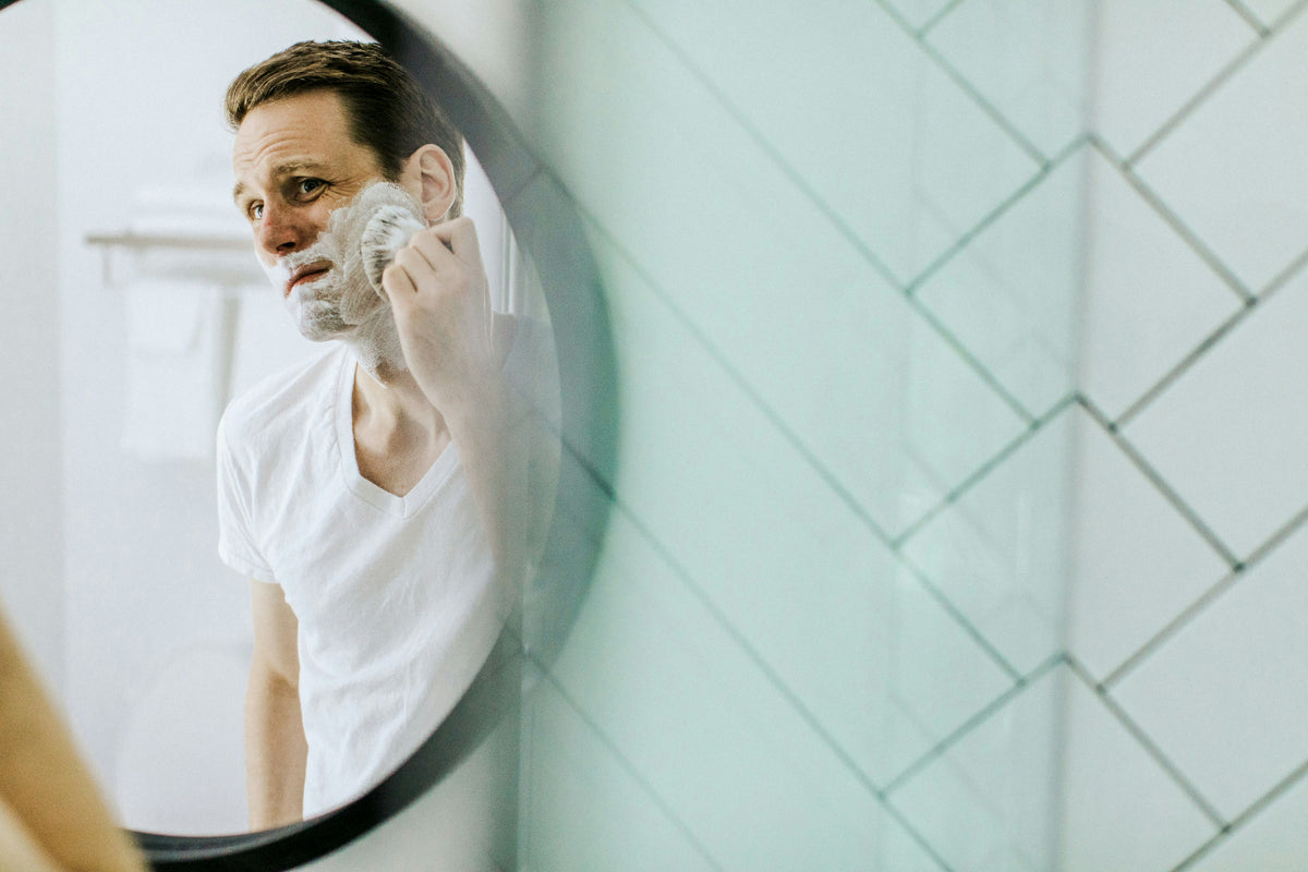 QUANDO FARSI LA BARBA: I SEGRETI PER UNA RASATURA PERFETTA