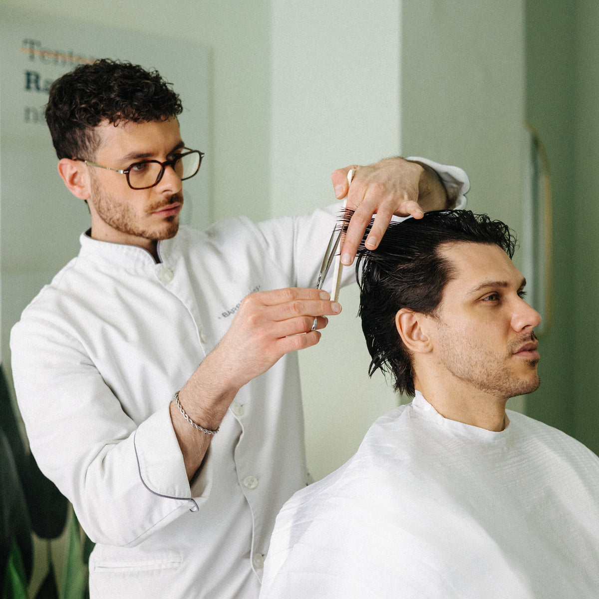 Taglio Capelli + Regolazione Barba + Trattamento Cute