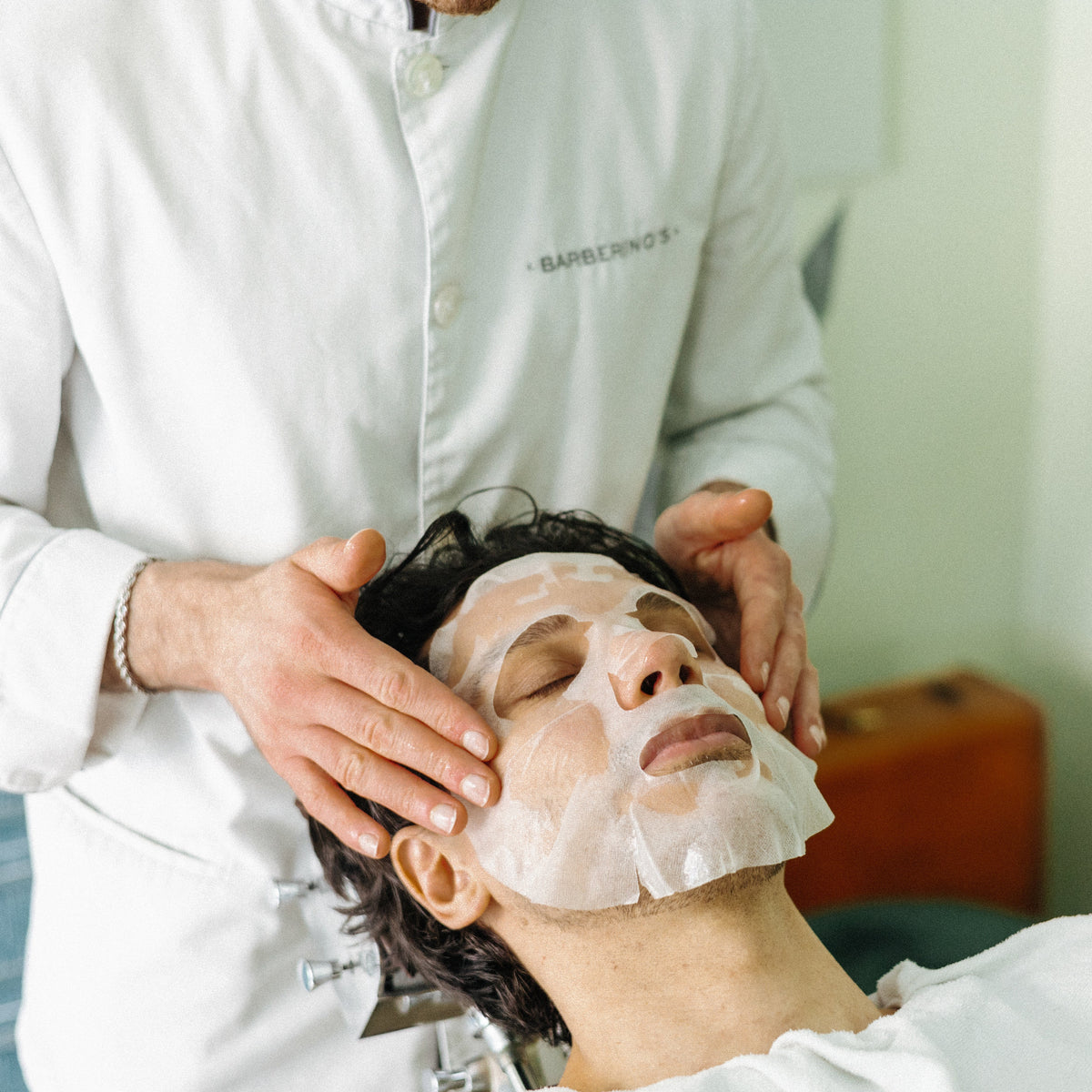 Trattamento Viso con Maschera Ultra Idratante