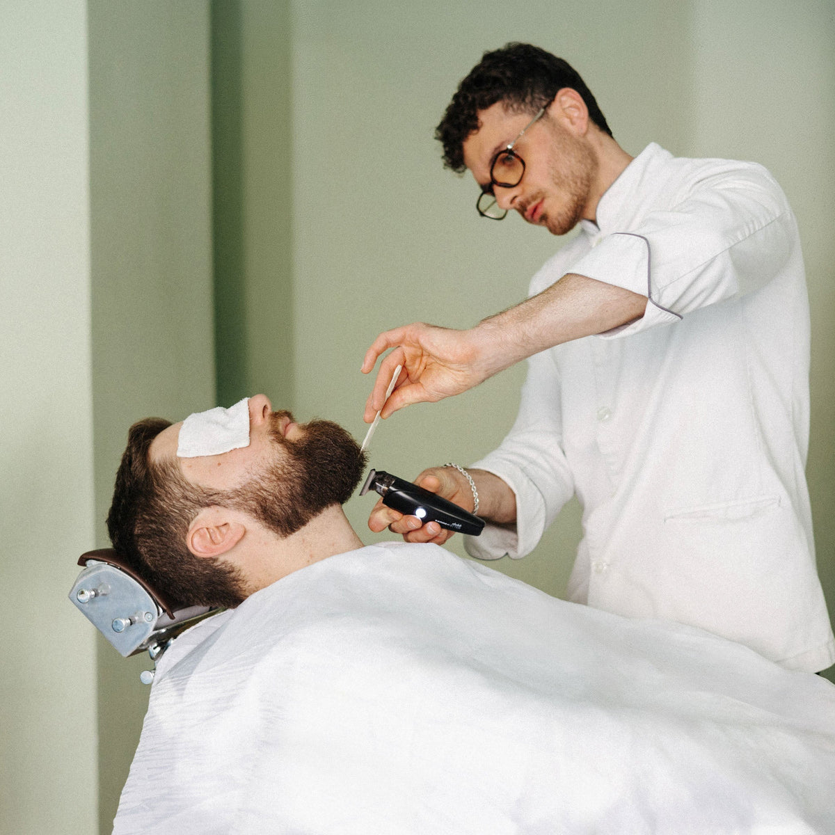 Regolazione Barba Completa